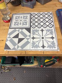 Vinyl peel and stick tiles