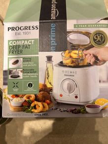Compact Progress Deep Fat Fryer in Good Condition