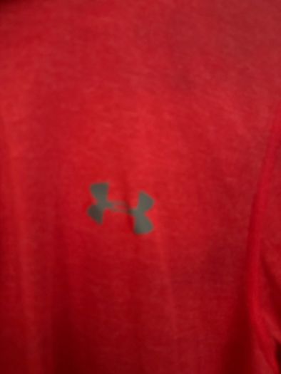 Under Armour Quarter Zip - Medium