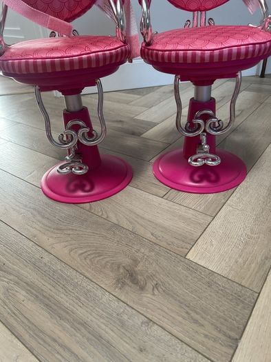toy chair