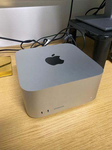 Apple Mac Studio 2022 M1 Max Chip