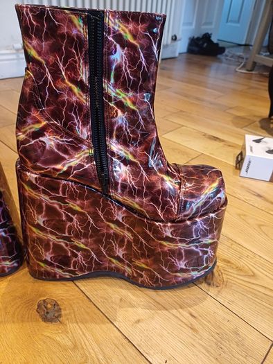 Demonia Platform Boot Size 7 Never worn Burgundy Holographic