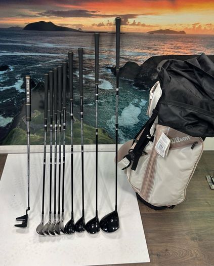 Ladies Wilson Aurora Golf Club Set