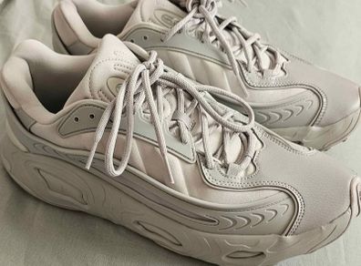 men shoes. adidas Originals Oznova Trainers