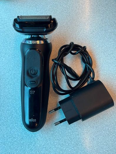 braun new series 7 smart sonic shaver smart dock station clean & charge Wet and Dry Electric Shaver