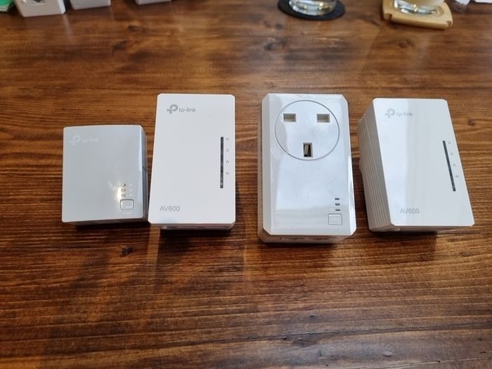 TP-Link AV600 system