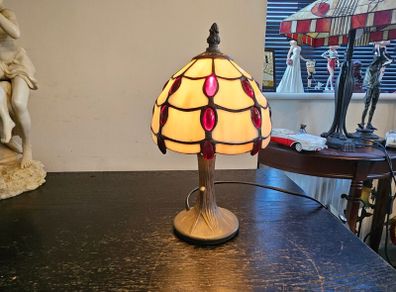 Table lamp Tiffany style