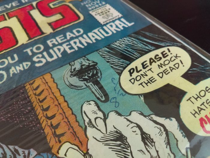Ghosts ! Issue #32 ! Broze Age Horror Comic from 1974 ! First printing ! by DC Comics !