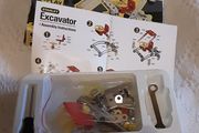Stanley excavator construct &amp; play