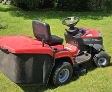 Castelgarden XDC 140 HD Ride-On Mower  Excellent