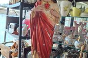 Old Religious Statues 1 Jesus, 2 of Mary and 1 Pope Price is for 1 Only Postage Available, Measurements in the photos,