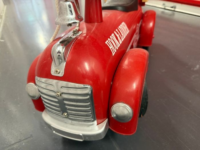 Fabulous kids red metal Speedster Firetruck Ride-On