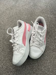 UK 12 Puma Trainers