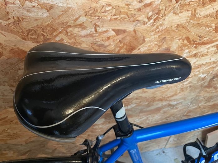 Carrera Zelos road bike