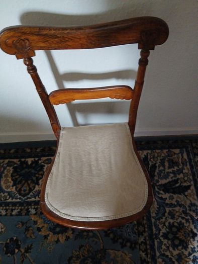 Vintage Child Chair