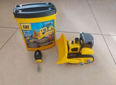 CAT Machine Maker Bulldozer