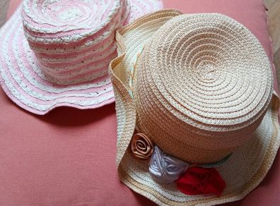 2 x child's sunhats 3-6 years