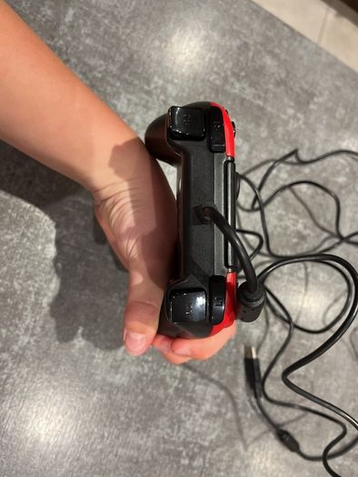 PS4 controller custom but original 50euros (cash only!)