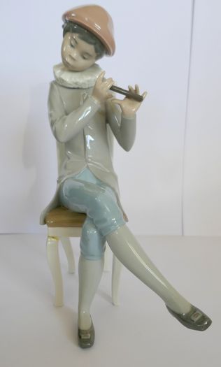 Lladro Figurine