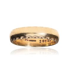 9ct gold band size O1/2, 4.61g