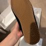 Alo yoga shoes size 39 Image 2