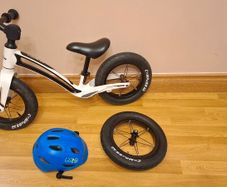 Hornit Aero Balance Bike and Giro Scamp Helmet