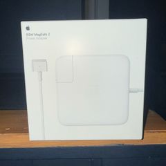 Apple 85W MagSafe 2 Power Adapter (for MacBook Pro with Retina display)