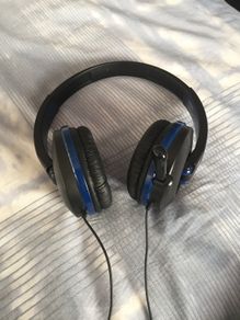 Official PlayStation 4 Licensed Hori Headset