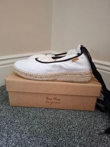 Brand new Toni Pons shoes