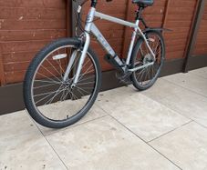 Carrera Parva silver Men's hybrid push bike