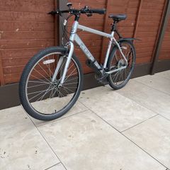 Carrera Parva silver Men's hybrid push bike