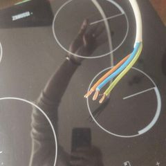 Electric hob