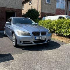 BMW 3-Series 2011 318 Exclusive Edition Touring
