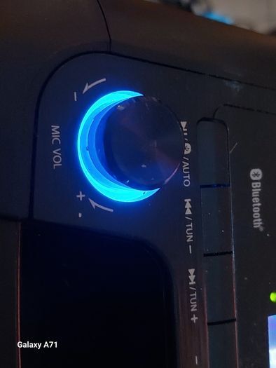 TOSHIBA Portable Sound System, Party Speaker, Bluetooth, Model TY-ASC65, everything working perfect