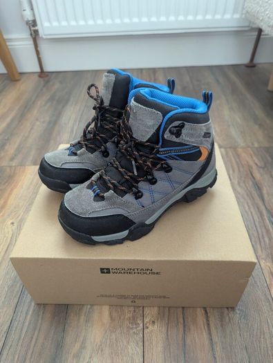Kids Mountain Warehouse Walking Boots Size 2