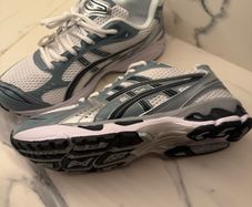 Aasics Kayano Gel UK 8