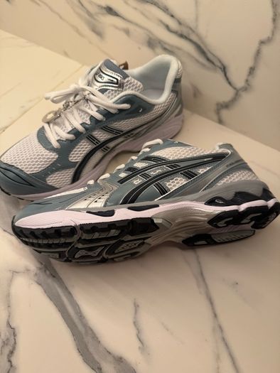 Aasics Kayano Gel UK 8