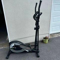 Cross Trainer