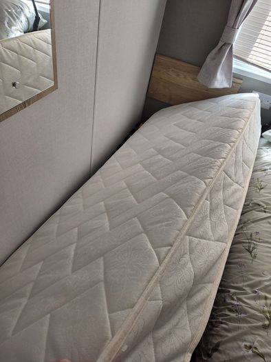Mattress and bed mobile home