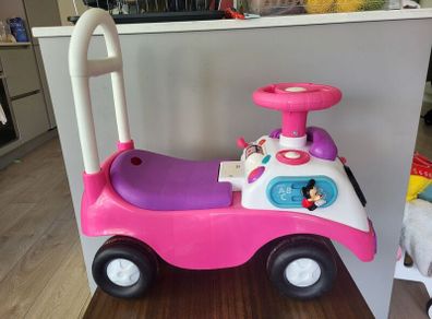Toy car, Minnie Mouse