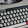 Vintage Portable Brother Deluxe 850TR - With Original Carry Case - works well Image 8