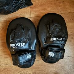 Booster Hybird pro pads