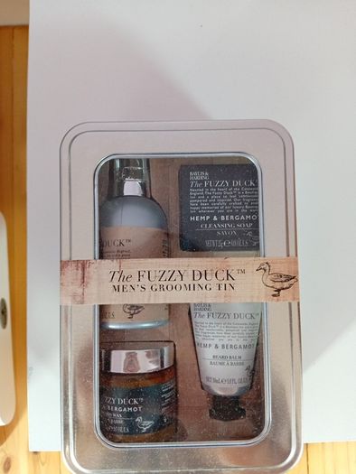 Mens Grooming Kit