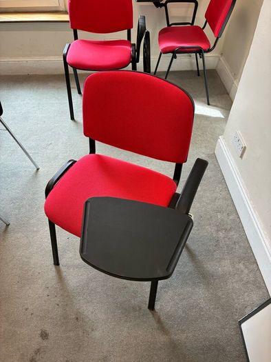 Tablet desk chairs