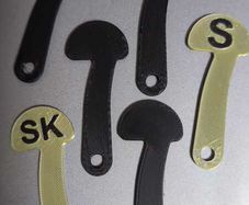 3x Trolley Keys. Works on 1 & 2 euro coin trolleys