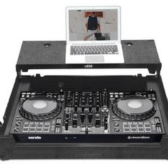 UDG Ultimate Flight Case Controller XL Black mit Rollen + Griff