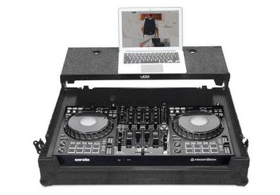 UDG Ultimate Flight Case Controller XL Black mit Rollen + Griff