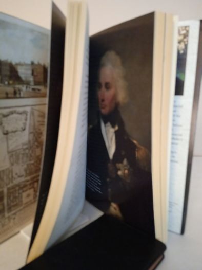 Nelson's Purse: An Extraordinary Historical Detective Story Shedding New Light on the Life of Britain's Greatest Naval Hero by Martyn Downer (HQ659)