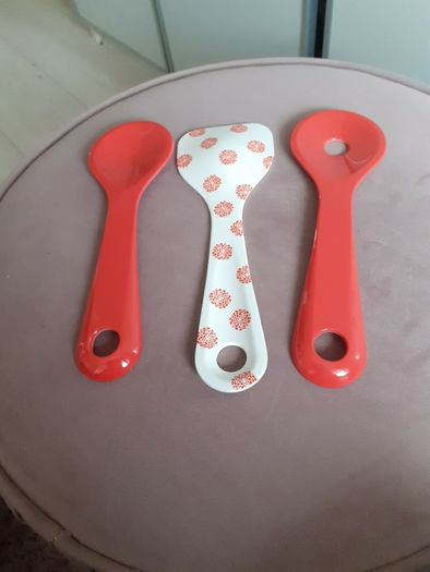 salad spoons x 3