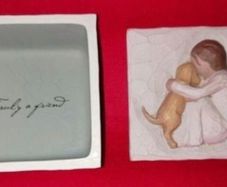 Willow Tree Trinket Box " Truly A Friend "